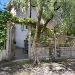 Pittoresco Con Piscina Apartamento